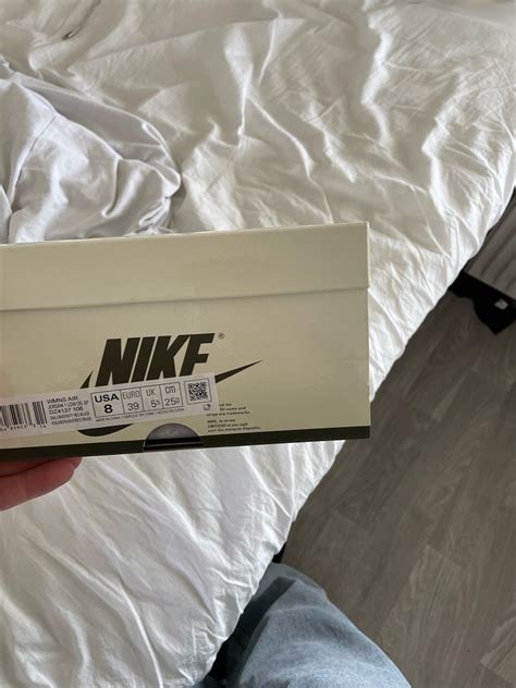accidentally sold fake shoes stockx site www.reddit.com